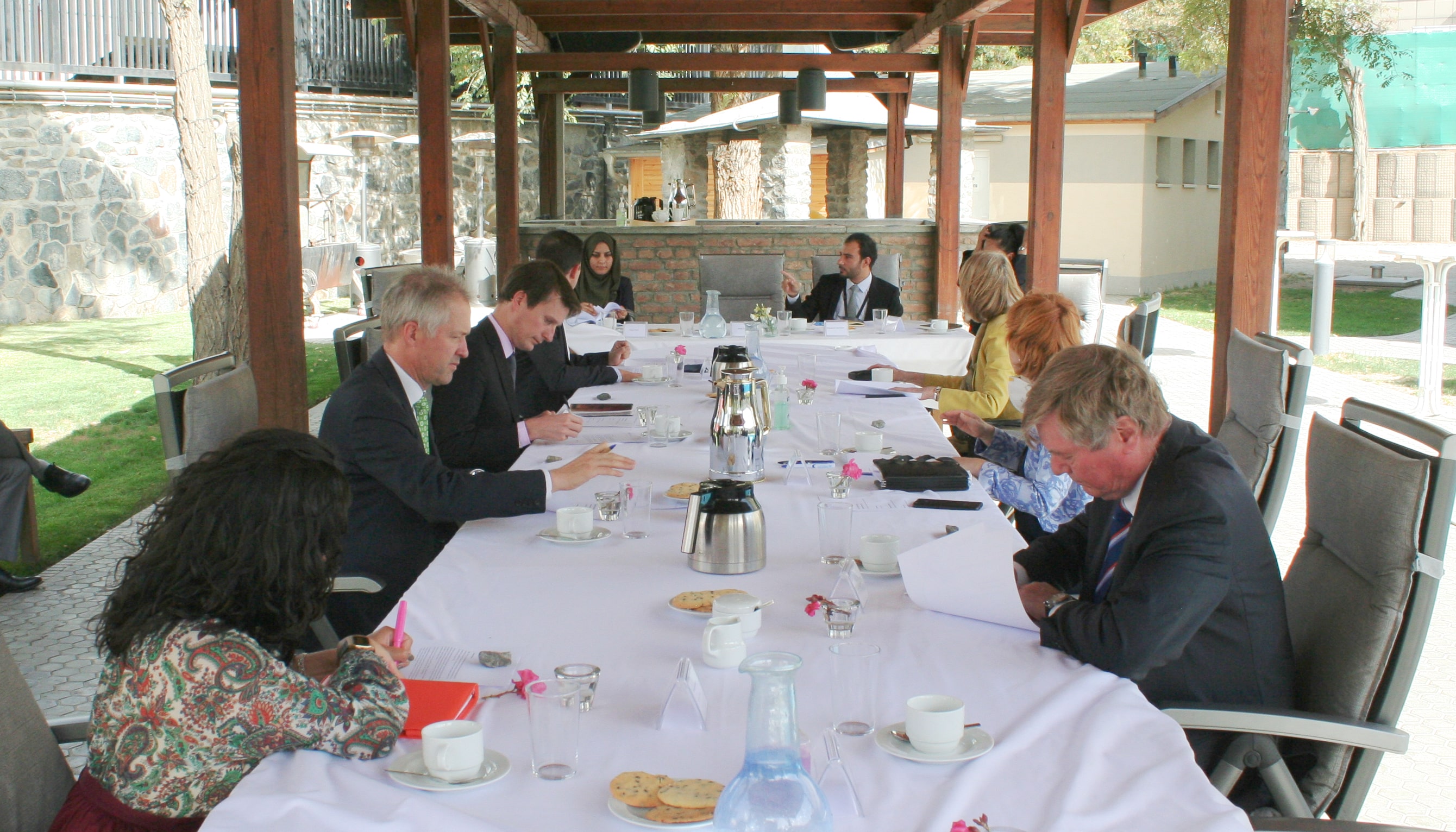 Diplomatic round-table