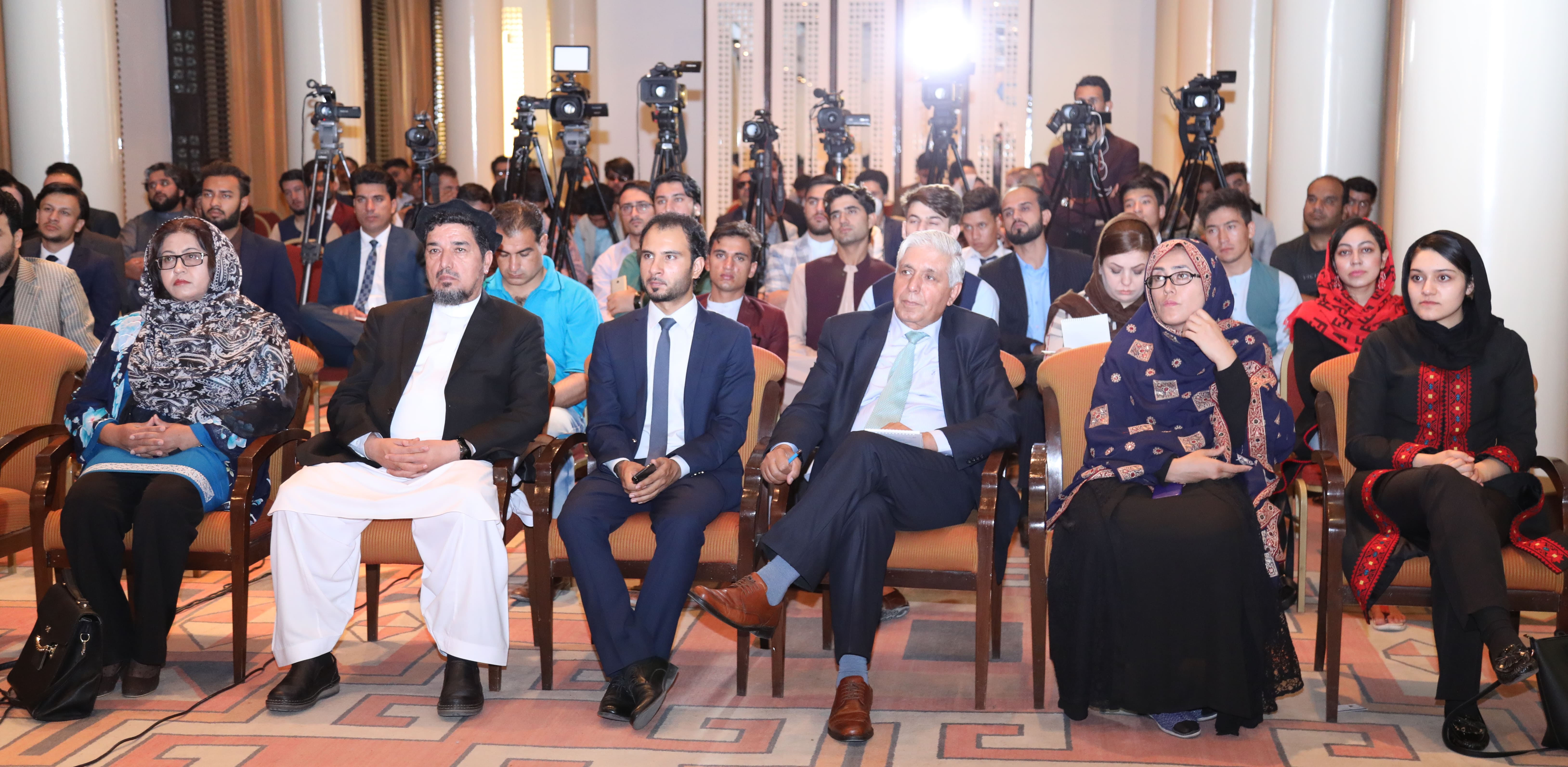Diplomatic round-table